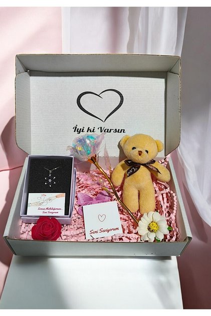 3'lü Hediye Set Mor Lotus Kolye-Sonsuzluk Gülü-Peluş Ayıcık Anahtarlık Sevdiklerinize Özel