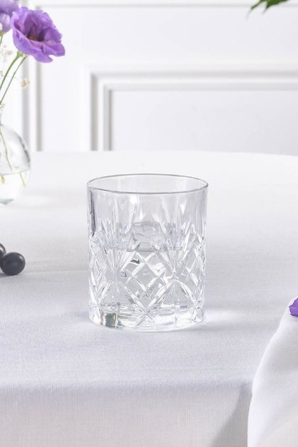Kristal Su Bardağı