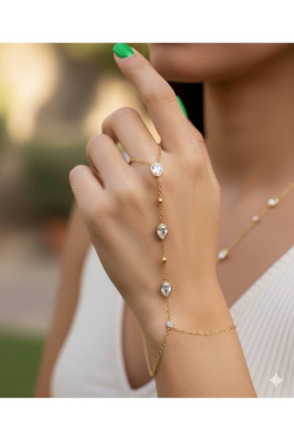Women's 3 Diamond Stone Shiny Shahmeran