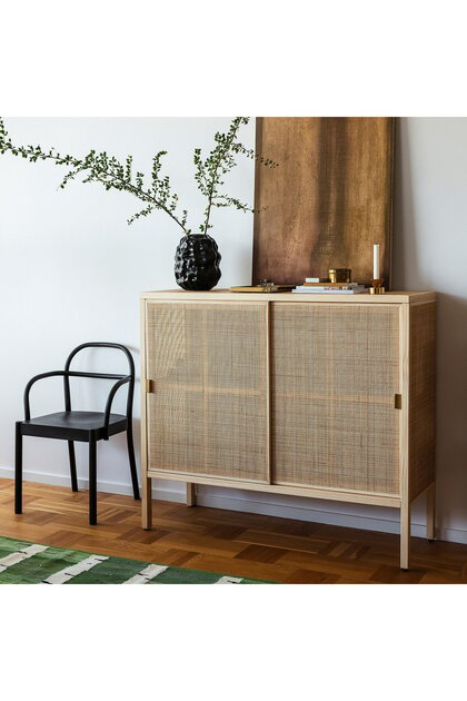 sürgü kapaklı dolap, rattan-çam, 125x47x110 cm