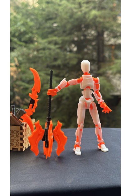 moifugyia Lucky 13 Aksiyon Figürü Robot Oyuncak 13cm Beyaz Turuncu