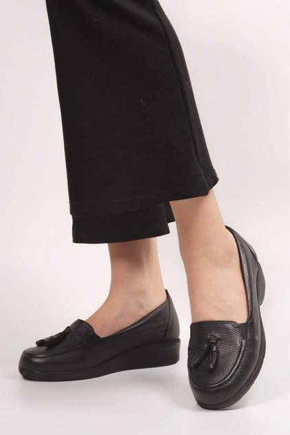 Wagga Series Daily Use Tasseled Orthopedic Genuine Leather Mother Shoes