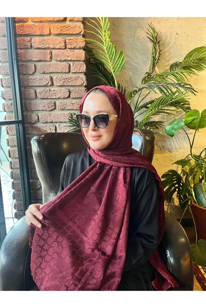 Italian Jacquard Ring Pattern Hijab Shawl-Burgundy