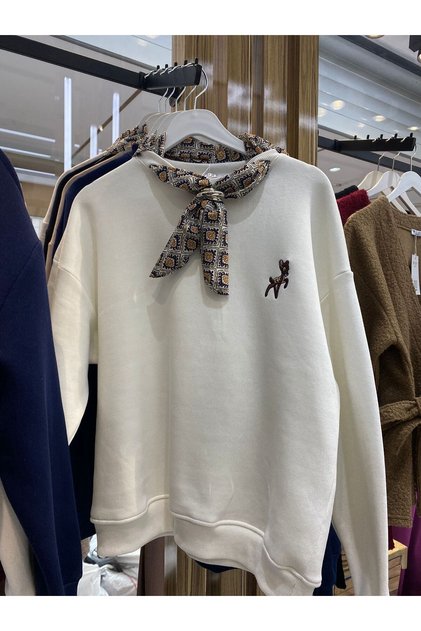 Fular Detaylı Nakış İşlemeli Oversize Sweat -EKRU