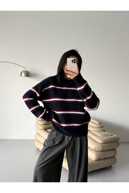 New Season Crew Neck Striped Oversize Women's Knitwear Sweater 52116019
