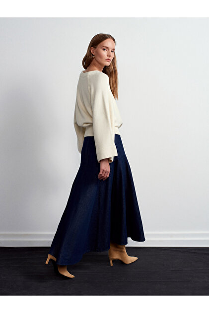 80590 Pleated Long Denim Skirt-Navy Blue