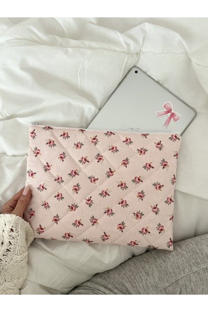 Pink Rosy Kapitone 10-11 Inç Uyumlu Kumaş Tablet Çantası - iPad Koruyucu Kılıf