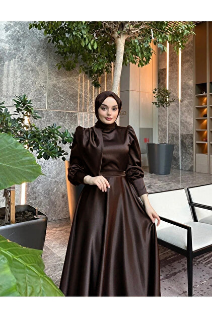 green emerald velvet dress Bishop Sleeve Maxi Dresses for Women Fashion Arab Solid Dress Abaya Muslim  Kaftan Women's Casual Mock Neck Pleated Dress, Purple, Large : Amazon.ca:  Clothing, Shoes & Accessories