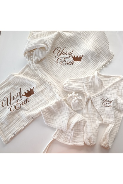 Newborn Muslin Set (6 Pieces) – Name Embroidered & Crown Themed
