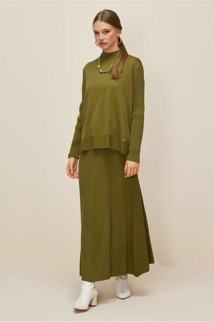 Tricot Suit with Skirt 45860