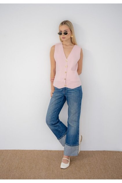 Classic Button Vest – Pink