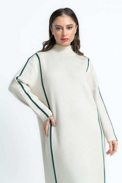 Midi Dress with Long Sleeves and Neckline for Women