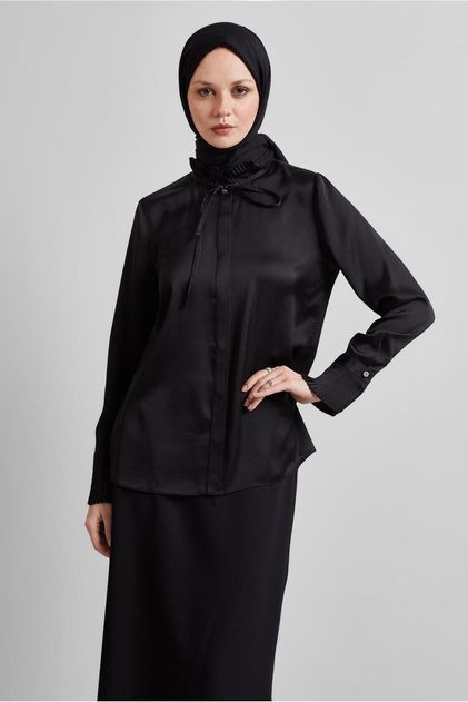 Satin Bluz with Lace Collar 44762