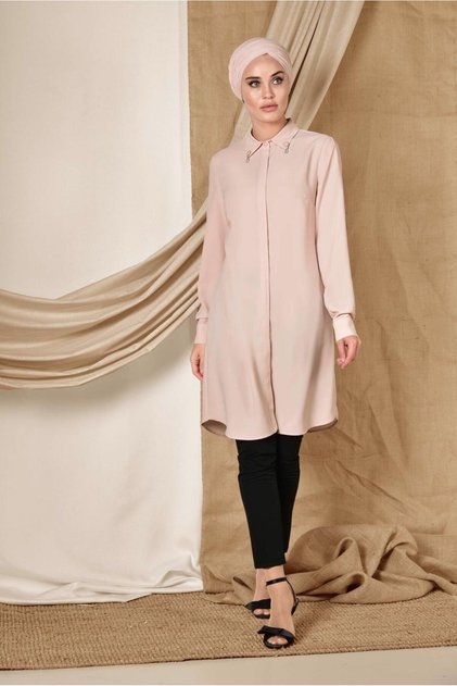 Classic Tunic with Brooch on Collar 4885