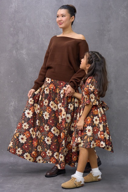 Vintage Coffee Daisy Patterned Satin Mother Skirt and Girl's Flared Dress (Sold Separately)
