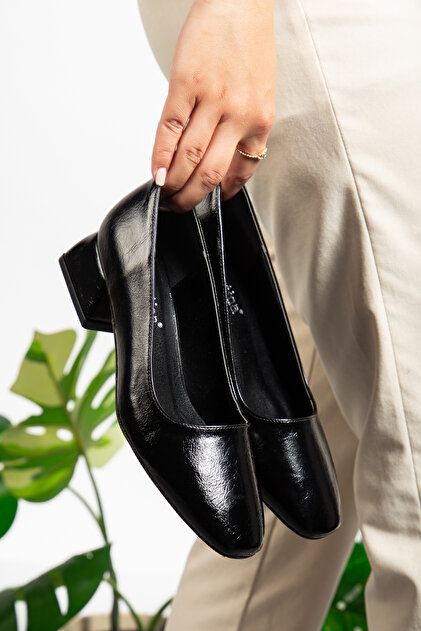 i.HARU　6点 ZSHOES Kadın Kırışık Rugan Desenli Hafif Topuklu Ayakkabı (41/42