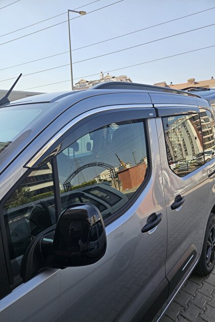 Niken Fiat Yeni Doblo Kromlu Cam Rüzgarlığı 4 Lü Set 2024 2025 2026 Model Yeni Doblo