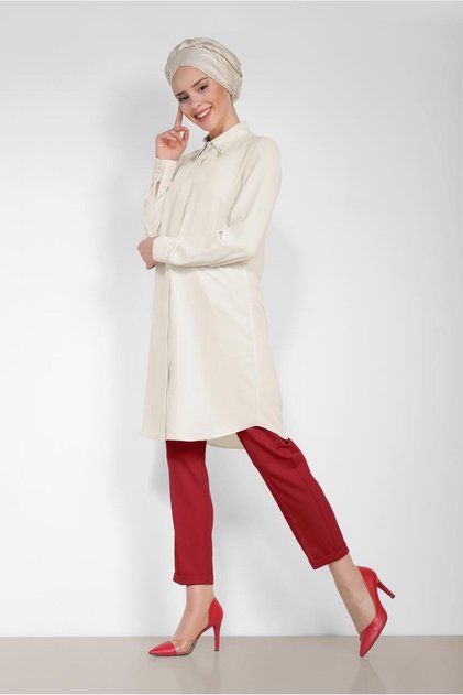 Classic Tunic with Brooch on Collar 4885