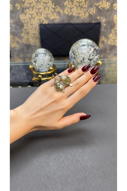 Safir taşlı otantik gümüş küpe