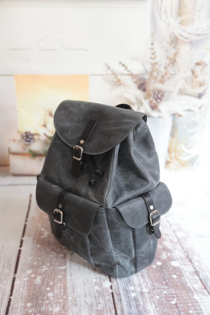 Caryz Leather Backpack (Large Size)