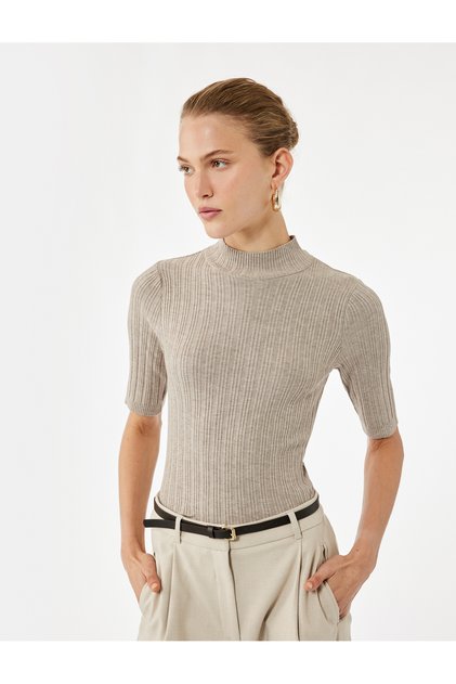 Short Sleeve Turtleneck Sweater
