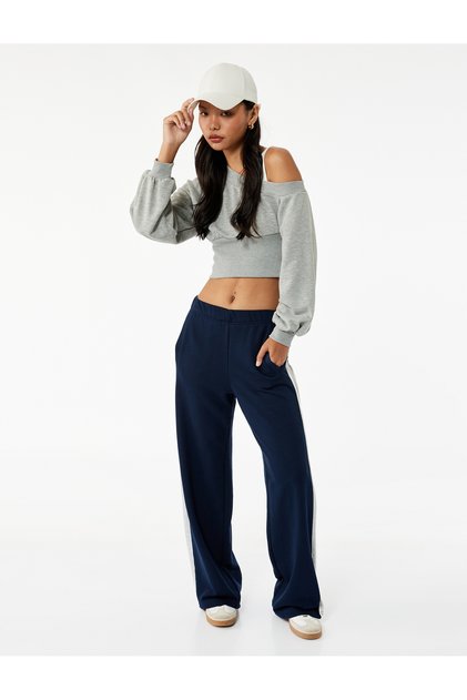 Asymmetric Collar Off-The-Shoulder Corset Detailed Long Sleeve Crop Sweatshirt