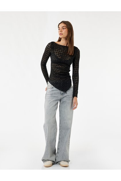 Lace Detailed Long Sleeve Boat Neck Asymmetrical Cut T-Shirt