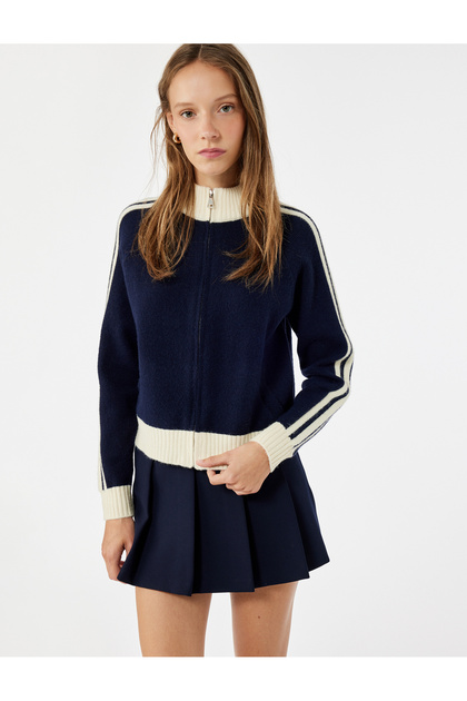Zippered Long Sleeve Stand Collar Striped Knitwear Cardigan