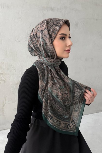 وشاح ميشري بوهيمي من الحرير المودال باللون الأخضر