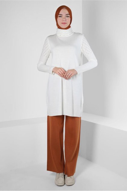 THROAT COLLAR STRICK TUNIC 44006