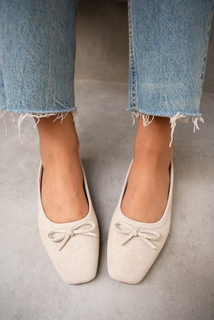 Linda Beige Suede Women's Ballerinas with Bow Detail