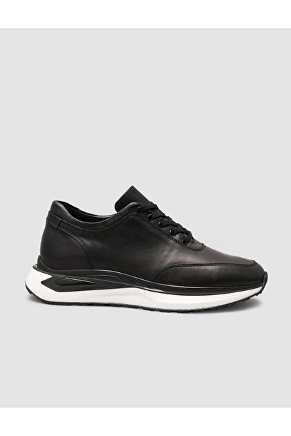 Black Men's Sneakers with Stitching Detail