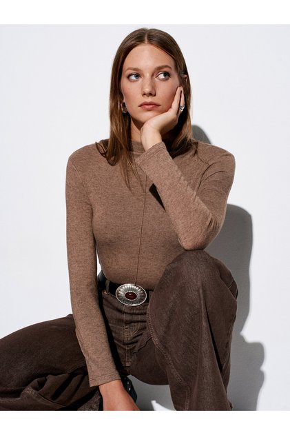 31391 Mock Neck Long Sleeve Top-Taupe
