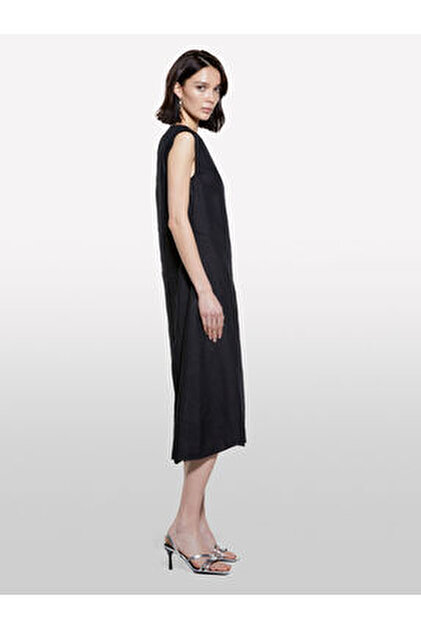 Sisley Women's Black Viscose Blend Roba & Mini Dress with Lace on the Sleeves- Trendyol Sisley Women's Black Viscose Blend Roba & Mini Dress with Lace on the Sleeves- Trendyol