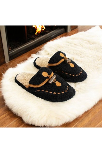 Women's Plush Buckle Detailed Indoor Slippers