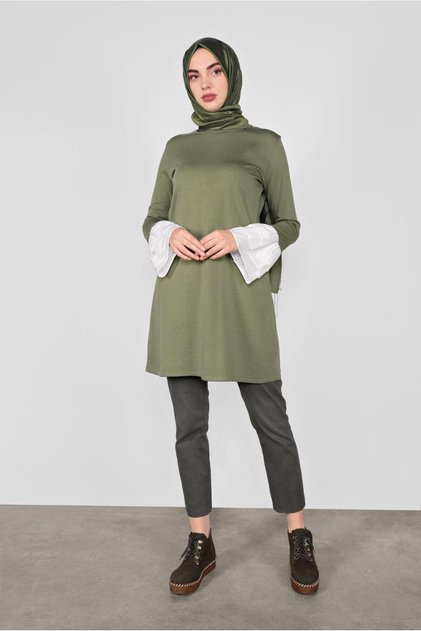 Slim Knitting Tunic with Volan 41072