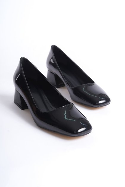 Clay women's black patent leather high heeled shoes