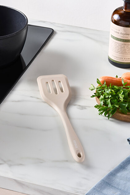 Ekin Oluklu Spatula
