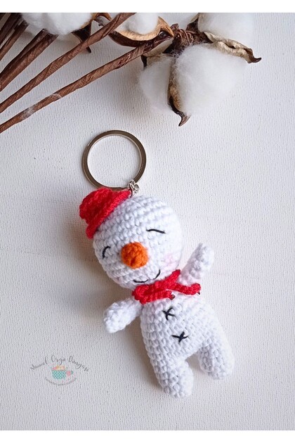Snowman Themed Handmade Amigurumi Knitted Keychain Cute and Original Designs
