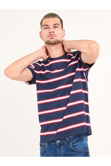 Tricou barbat cu maneca scurta si dungi