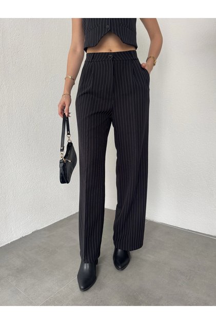 Women's Black Striped Pleated Full-Fit Wide Leg Pants with Fitted Waist Palazzo Pants