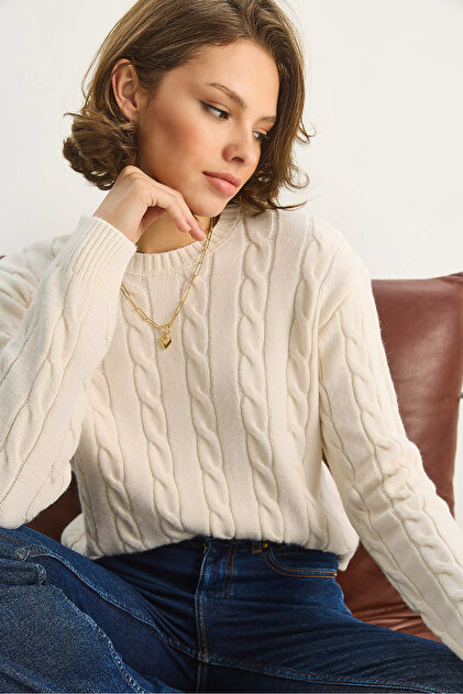 Women's Cream Crew Neck Hair Knit Knitwear Sweater Tk251073 60283705