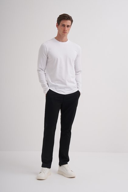 24YCEEO05606 Beyaz Erkek Slim Fit Basic Bisiklet Yaka Dar Kesim Likralı Sweat