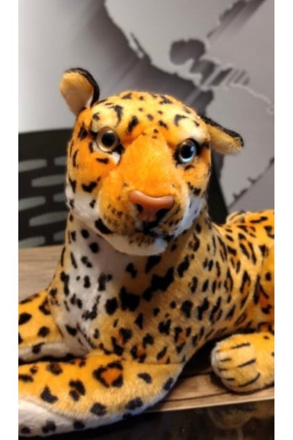Peluş çita