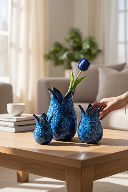 KÜTAHYA HOME 3'lü Lale Form Seramik Dekoratif Vazo Seti – El