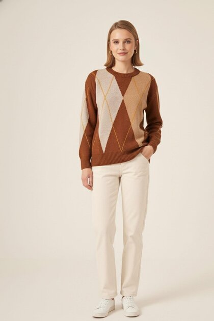 Women's Comfortable Cut Diamond Patterned Sweater Cinnamon 25094