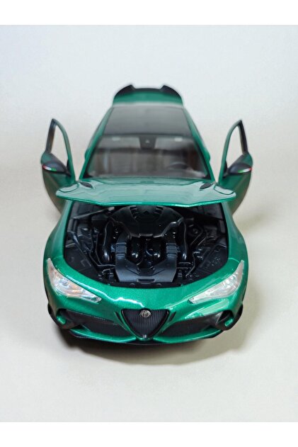 Burago KOLEKSİYONLUK ALFA ROMEO GİULİA GTA 1:18 ÖLÇEK DIE CAST