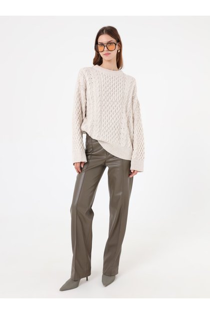 Knitwear Sweater - Cream -