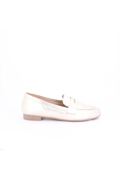 LILYAN Loafer Shoes