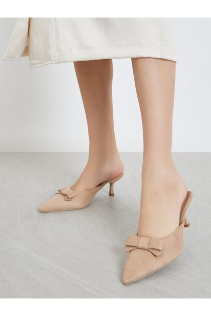 Tan Bow Detail Mules